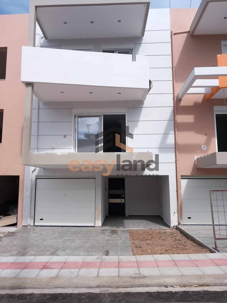 House in Krya Iteon, Patra — Photo 17 of 18