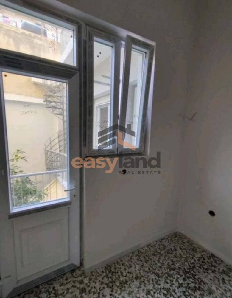 Γραφείο στην Αγία Σοφία, Πάτρα — Φωτογραφία 9 από 15