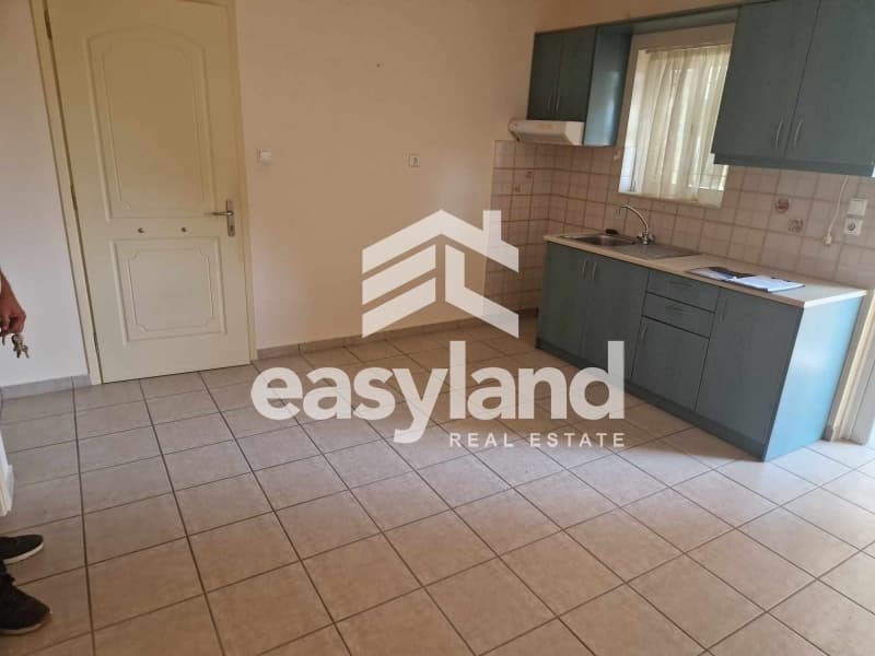 Apartment in Laggoura, Patra — Photo 1 of 23