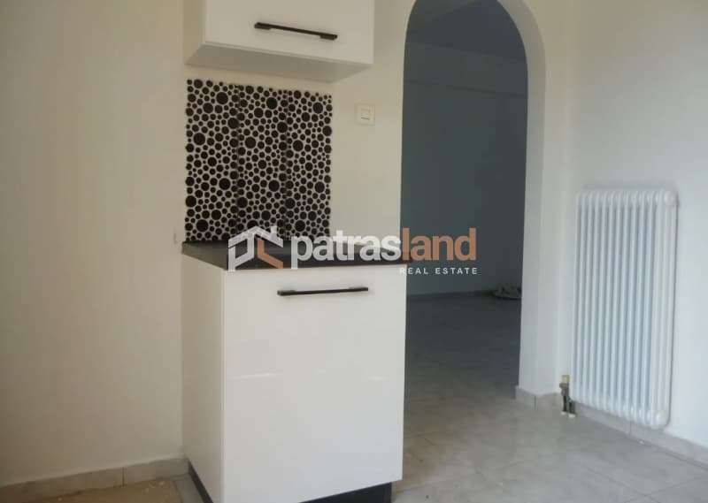 Apartment in Eglykada, Patra — Photo 2 of 20