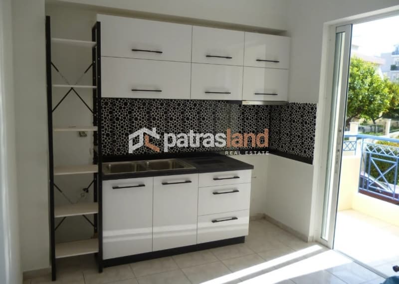 Apartment in Eglykada, Patra — Photo 1 of 20