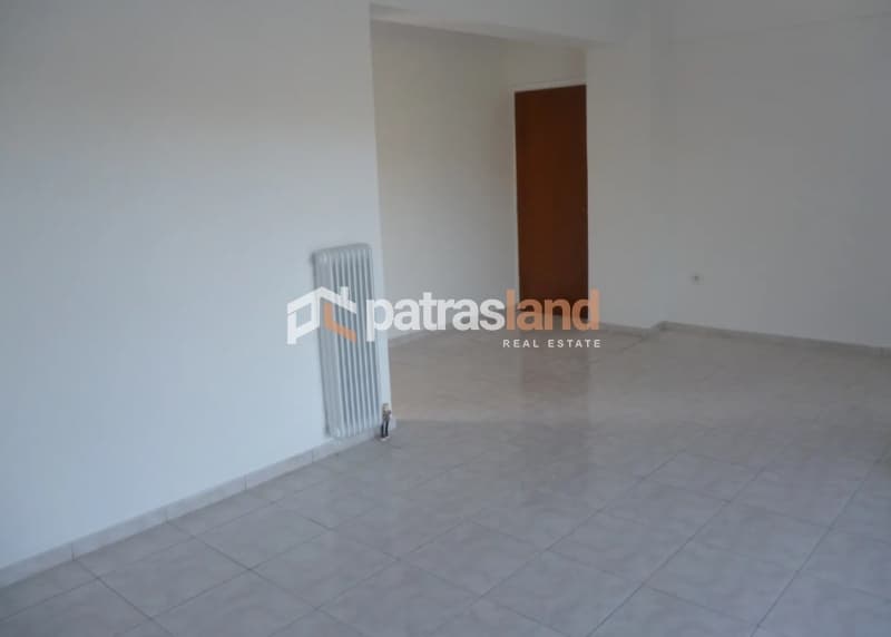 Apartment in Eglykada, Patra — Photo 5 of 20