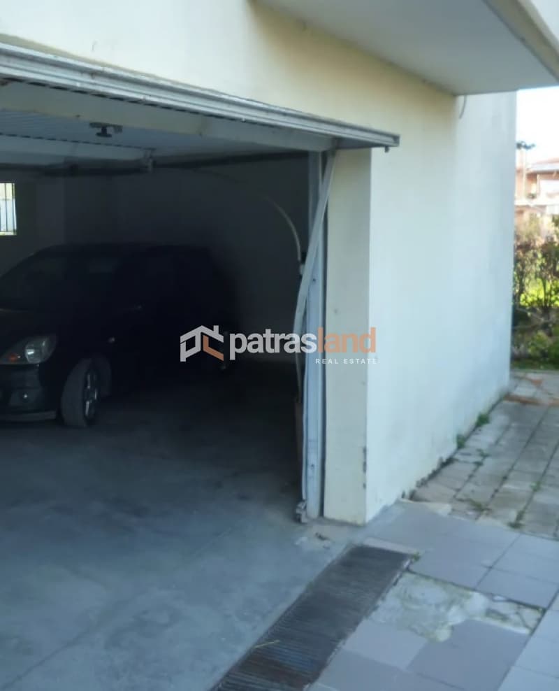 Apartment in Eglykada, Patra — Photo 19 of 20