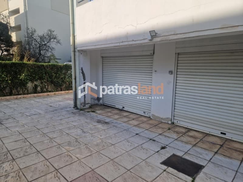Χώρος Στάθμευσης στην Μέσα Αγυιά, Πάτρα — Φωτογραφία 1 από 6