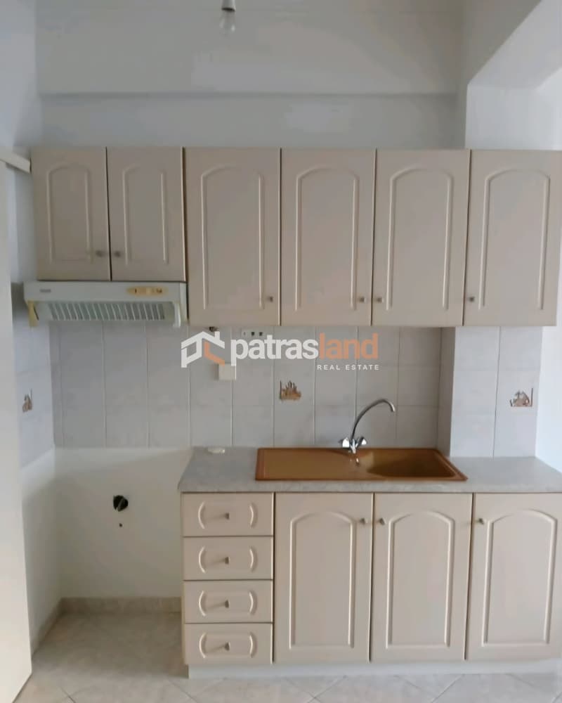Apartment in T.E.I., Patra — Photo 1 of 12