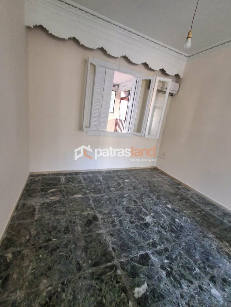 House in Agiοi Apostoli, Patra — Photo 10 of 30