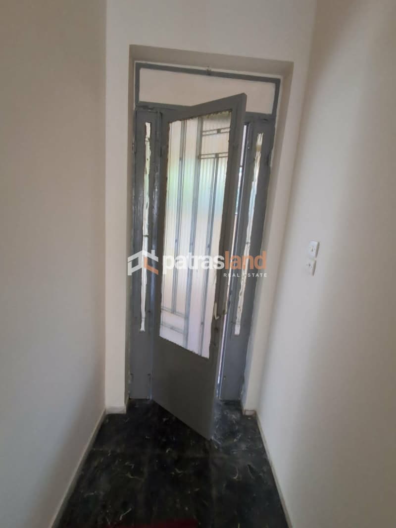 House in Agiοi Apostoli, Patra — Photo 25 of 30