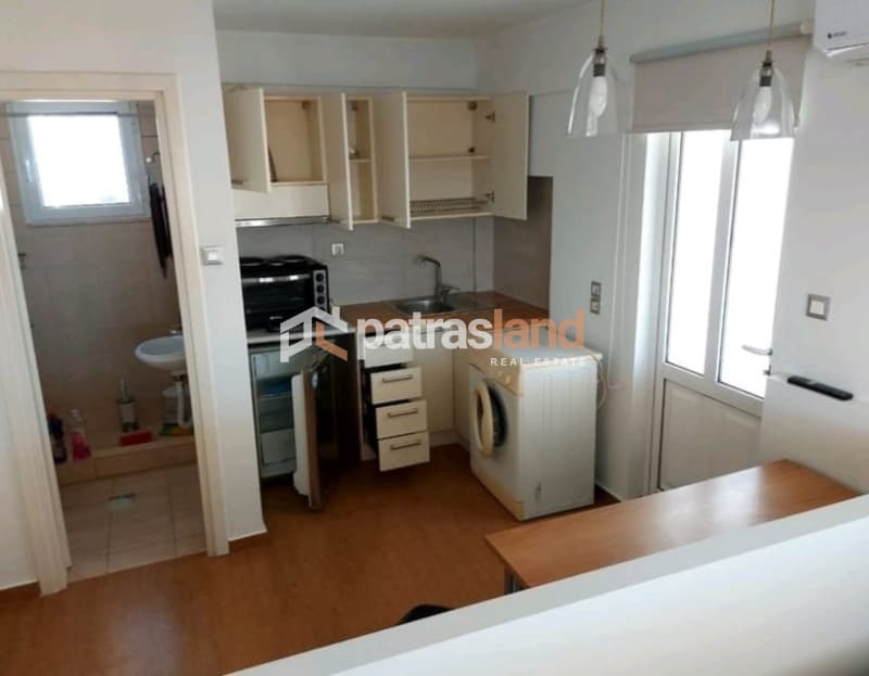 Apartment in Mesa Agia, Patra — Photo 1 of 10