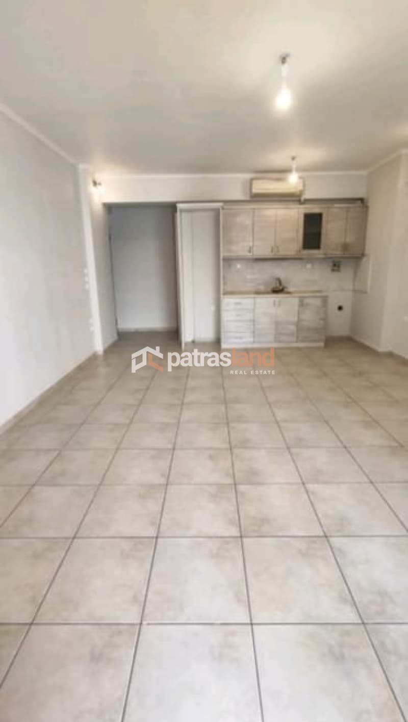 Apartment in Agios Gerasimos, Patra — Photo 1 of 14