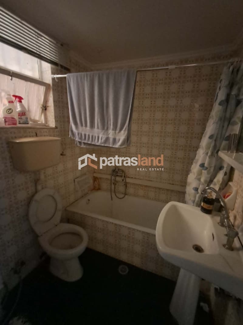Γραφείο στην Αγία Σοφία, Πάτρα — Φωτογραφία 18 από 20