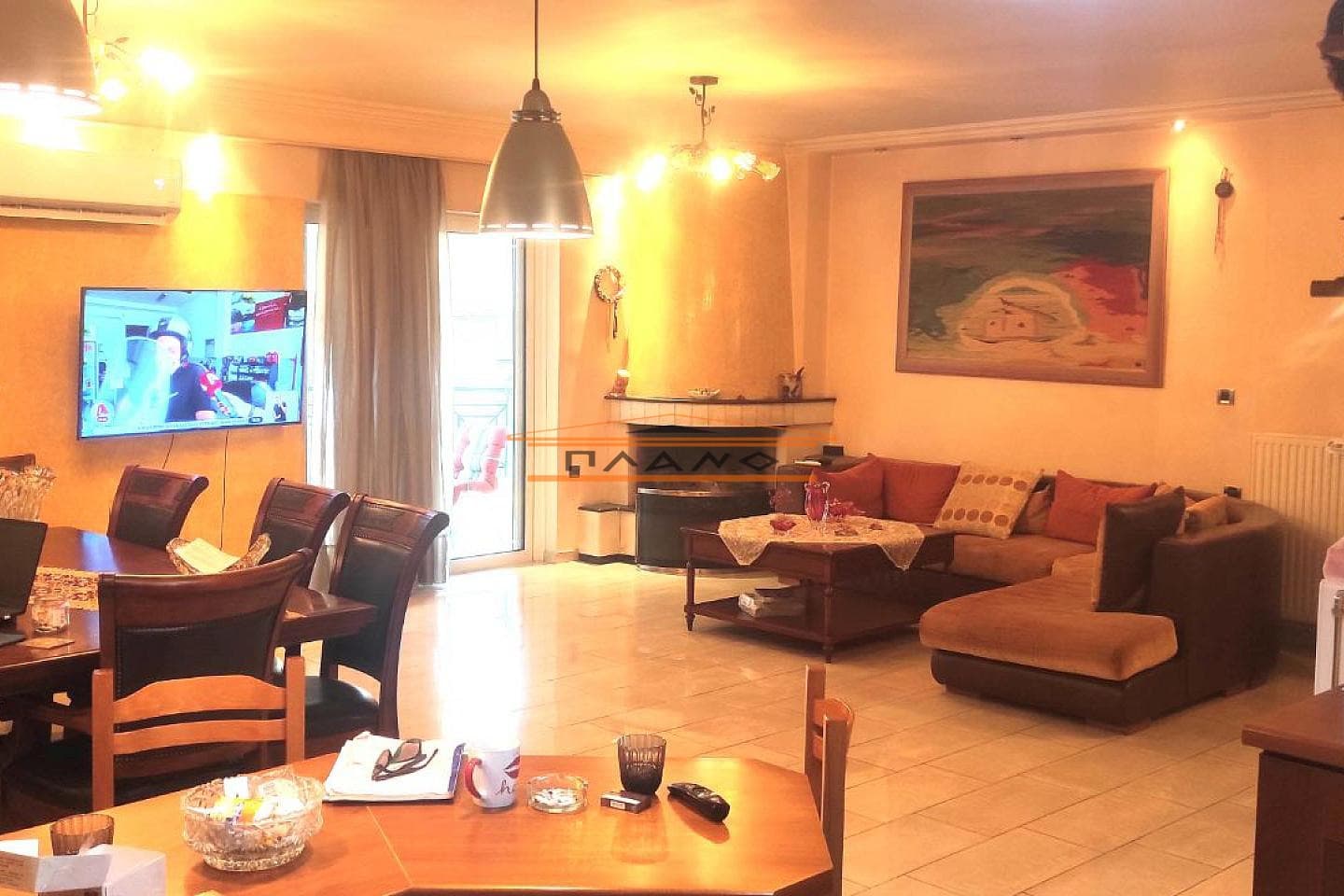 House in Anastasi, Keratsini — Photo 1 of 12