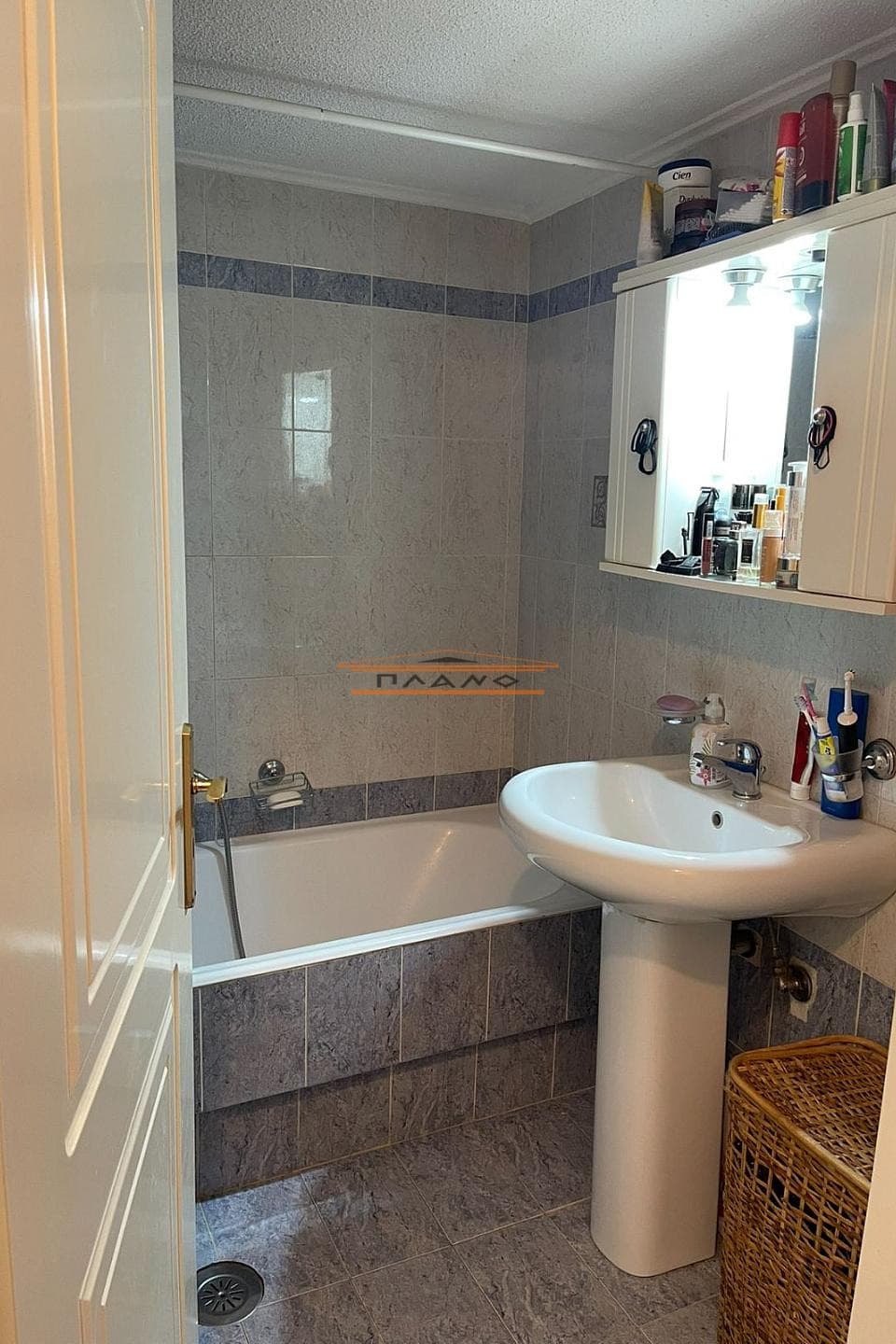 Apartment in Kariotika, Perama — Photo 8 of 13