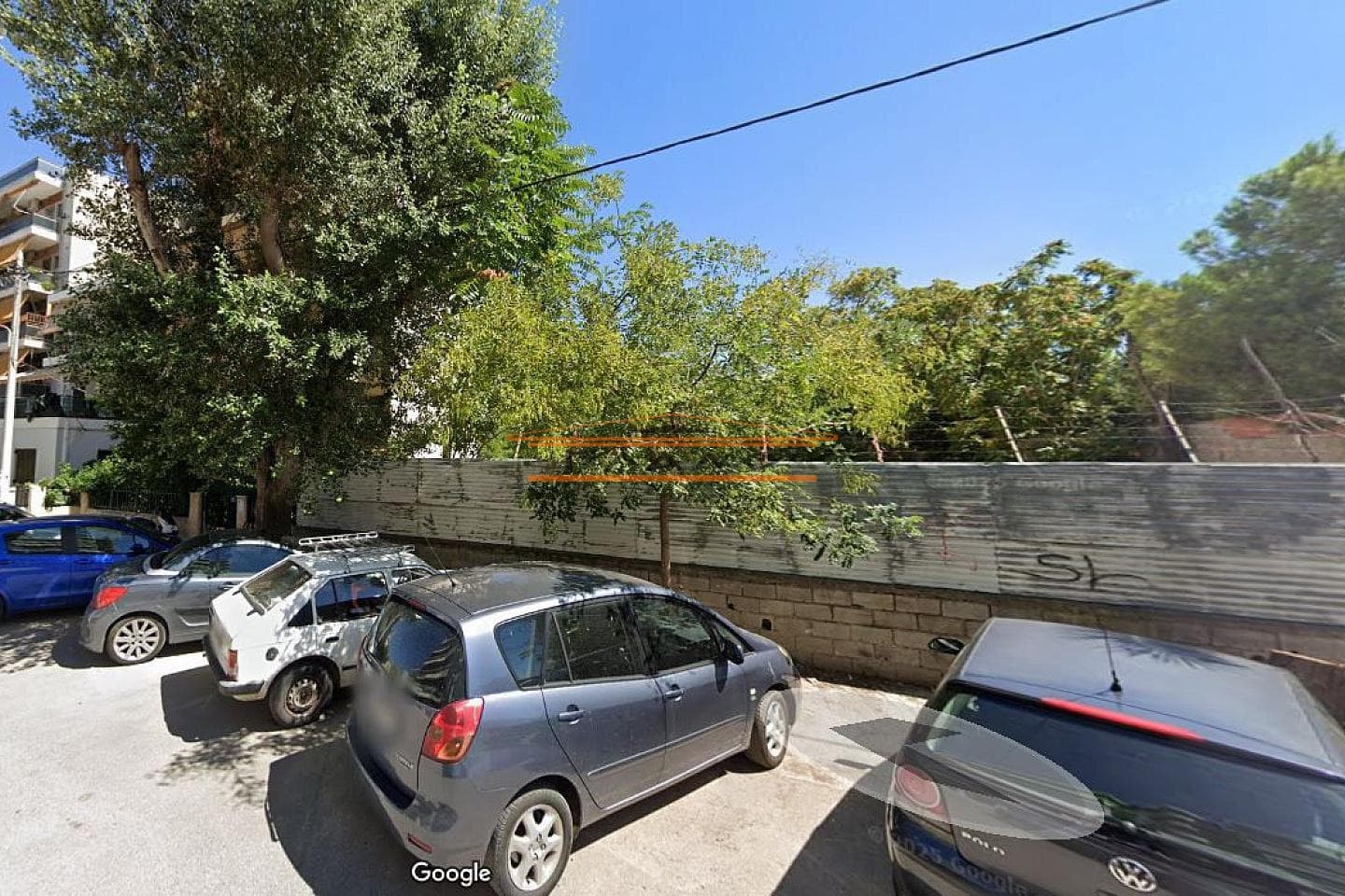 Οικόπεδο στην Ακαδημία Πλάτωνος, Κολωνός - Κολοκυνθούς