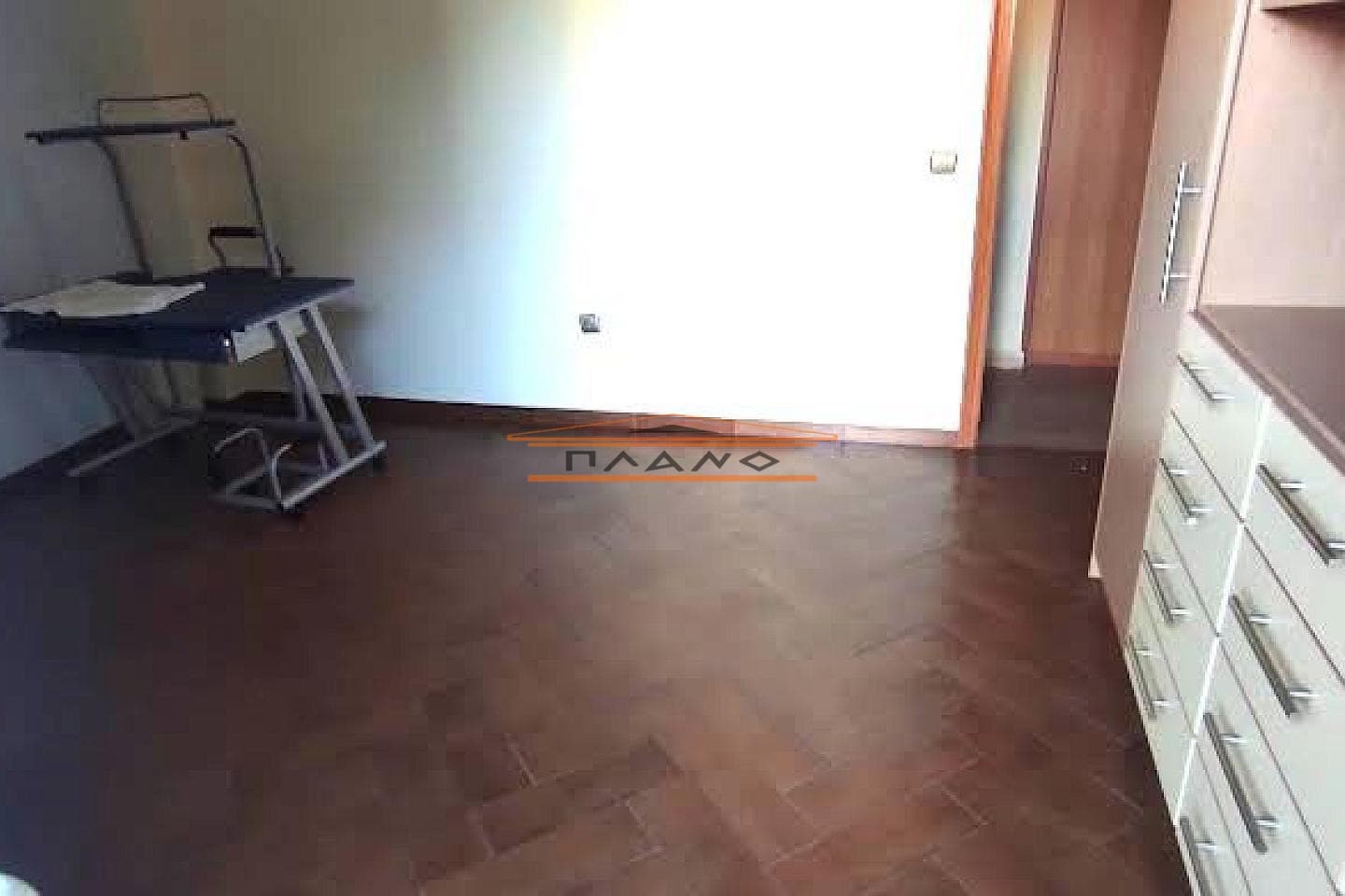 Διαμέρισμα στην Μανιάτικα, Πειραιάς — Φωτογραφία 8 από 9