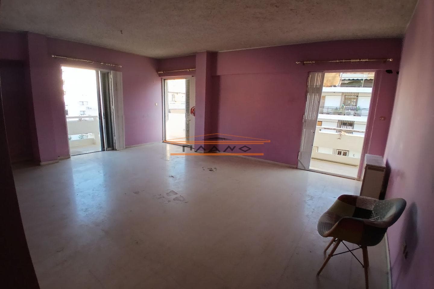 Apartment in Trocadero, Palaio Faliro — Photo 1 of 6