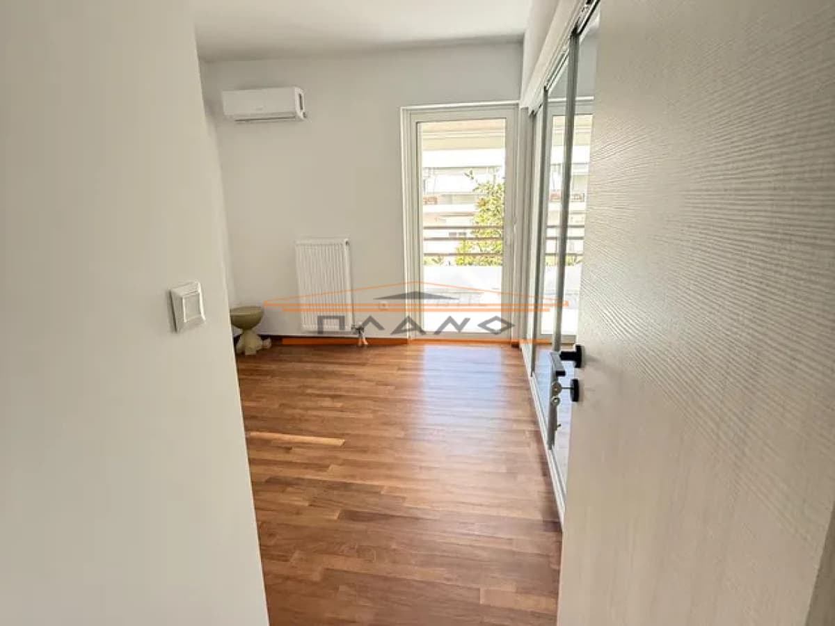 Apartment in Ampelakia, Alimos — Photo 7 of 18