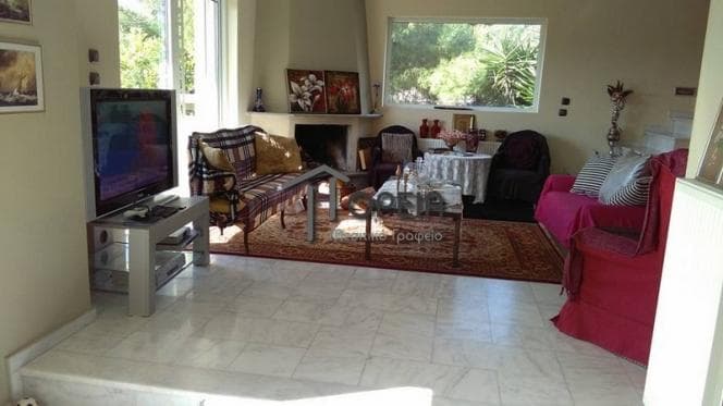 House in Lofos Kselaftaki, Kalivia Thorikou — Photo 10 of 11