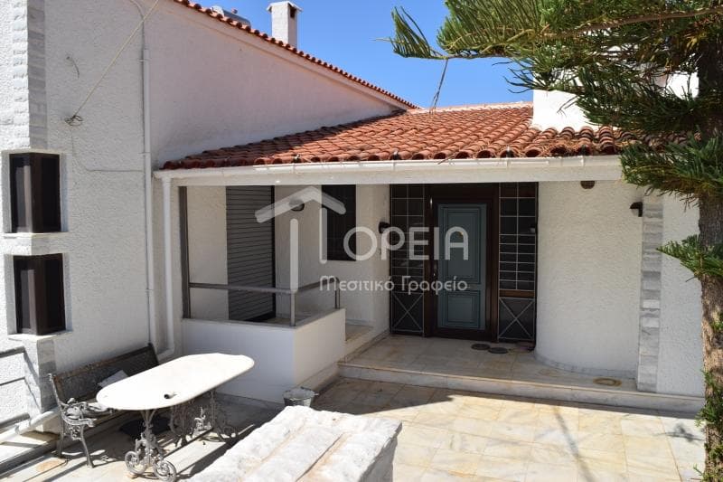 House in Saronida, Saronida — Photo 15 of 30