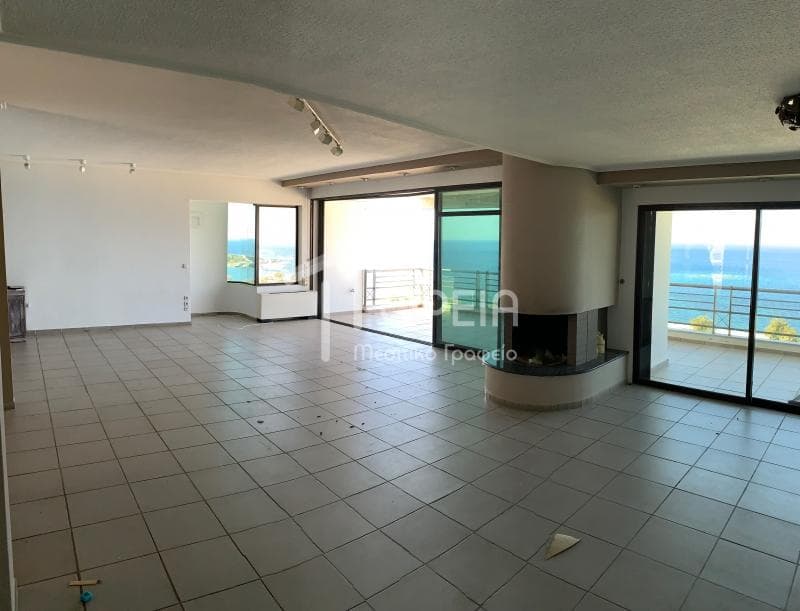 House in Saronida, Saronida — Photo 2 of 30