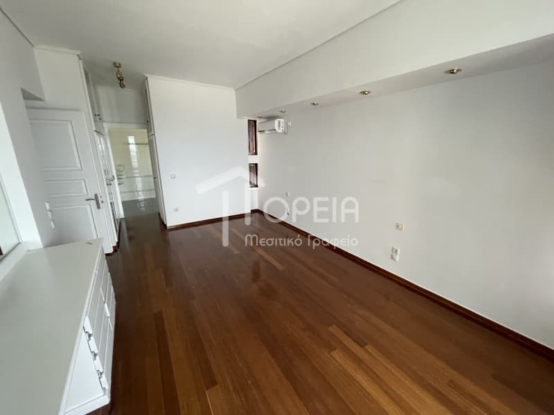 House in Saronida, Saronida — Photo 24 of 30