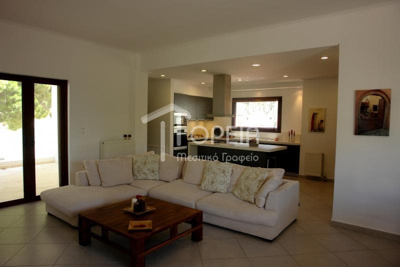 House in Saronida, Saronida — Photo 9 of 29