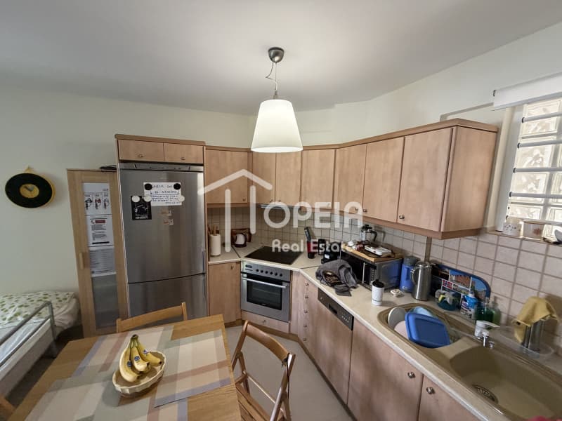Apartment in Saronida, Saronida — Photo 1 of 11