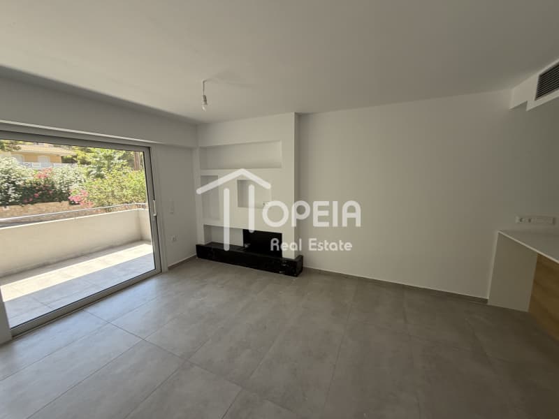 Apartment in Saronida, Saronida — Photo 11 of 19