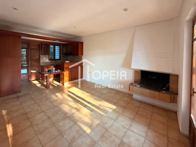 House in Saronida, Saronida — Photo 2 of 12