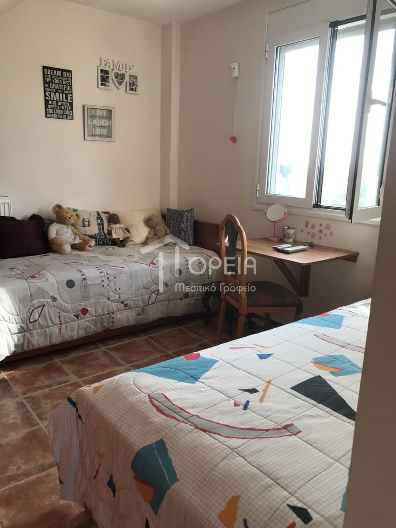 Μονοκατοικία στην Καταφύγι, Παλαιά Φώκαια — Φωτογραφία 8 από 9