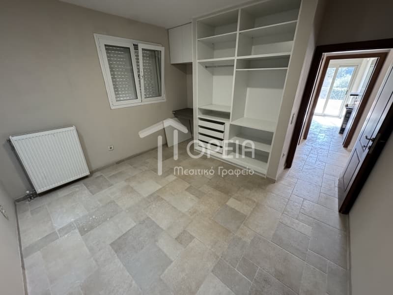 Apartment in Paralia, Anavissos — Photo 18 of 28