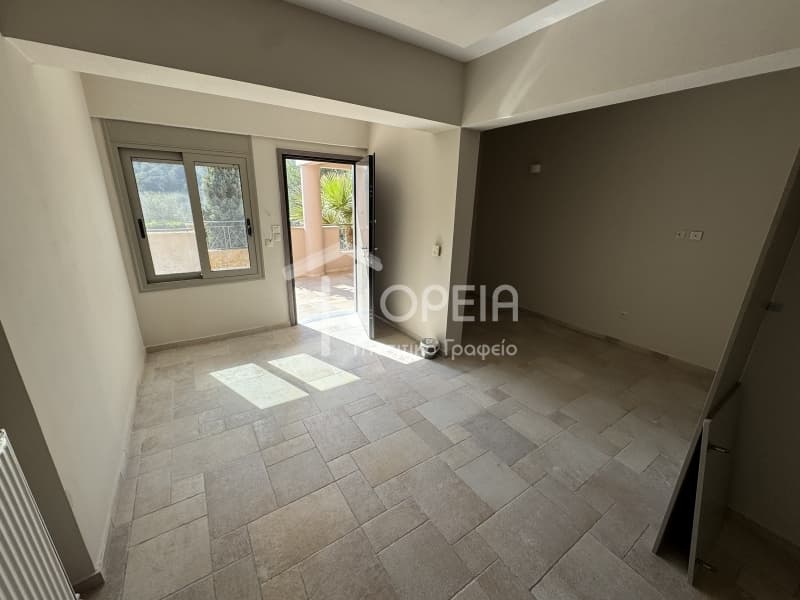 Apartment in Paralia, Anavissos — Photo 17 of 28