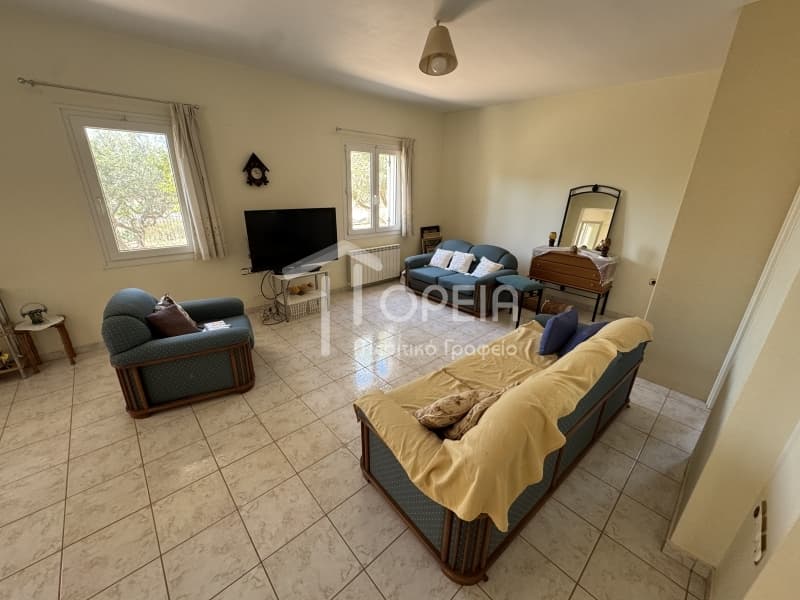 Apartment in Feriza, Anavissos — Photo 1 of 18