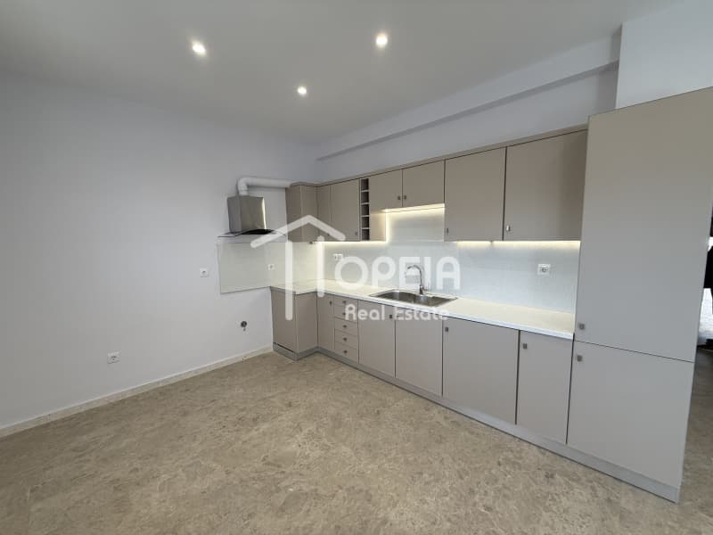 Apartment in Anavyssos Center, Anavissos — Photo 12 of 18
