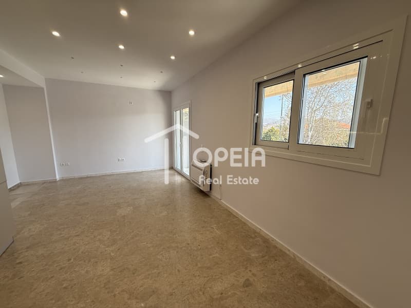Apartment in Anavyssos Center, Anavissos — Photo 11 of 18