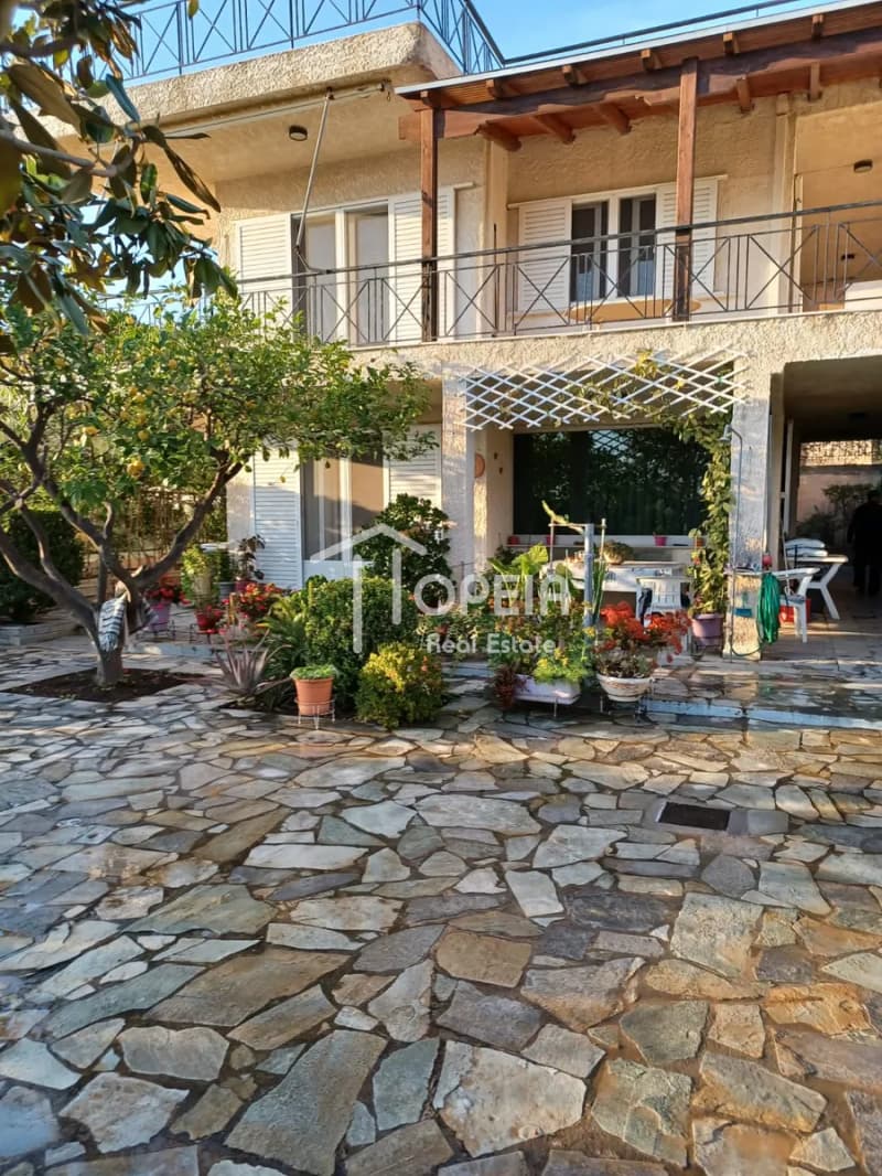 Μονοκατοικία στην Αλυκές - Λάκκα, Ανάβυσσος — Φωτογραφία 1 από 21