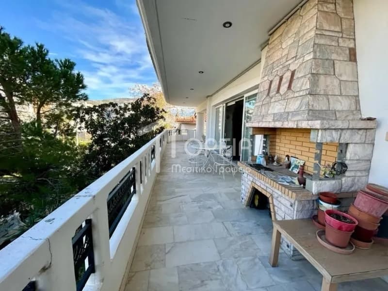 Apartment in Pirnari, Glyfada — Photo 4 of 21