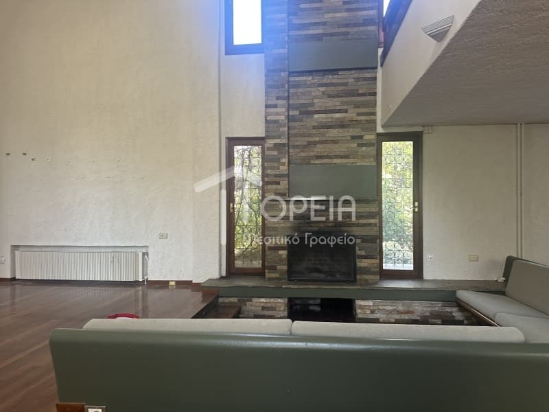 House in Exochi, Voula — Photo 1 of 30
