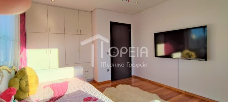 House in Lofos Kselaftaki, Kalivia Thorikou — Photo 12 of 22