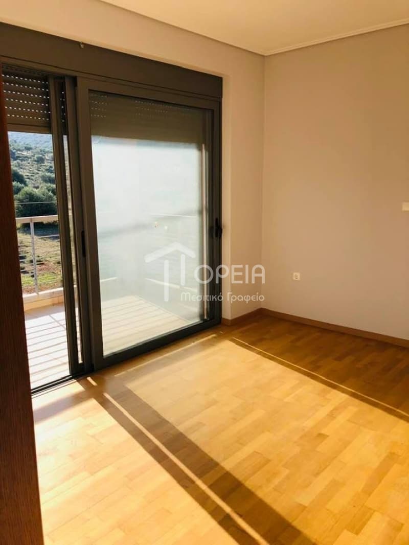 House in Κέντρο, Kalivia Thorikou — Photo 2 of 30