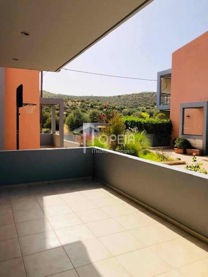 House in Κέντρο, Kalivia Thorikou — Photo 2 of 30