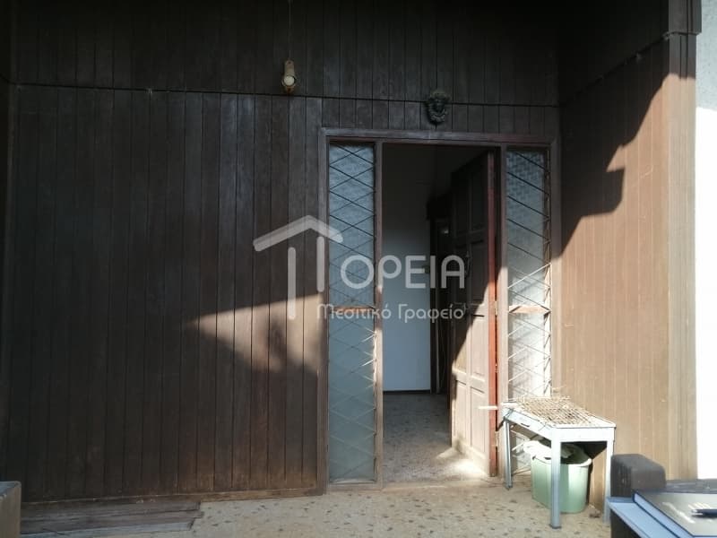 House in Galazia akti, Kalivia Thorikou — Photo 2 of 17