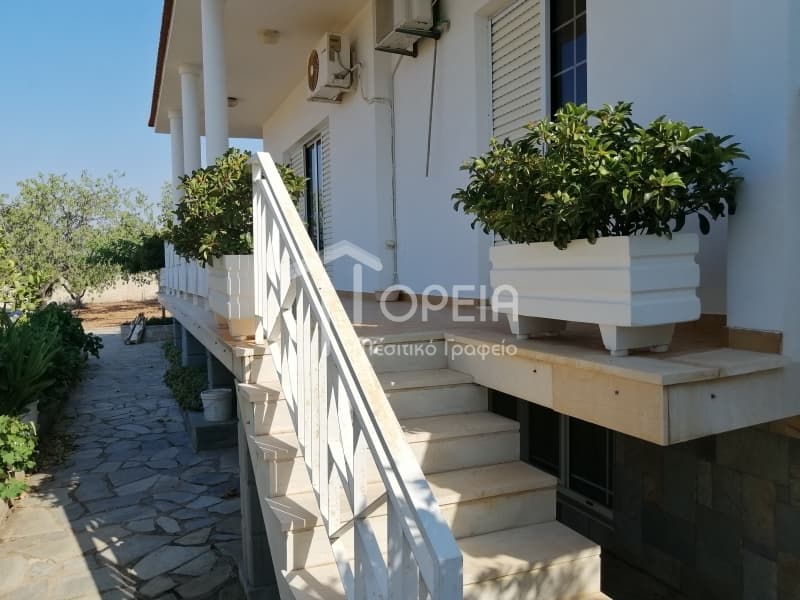 House in Kalivia, Kalivia Thorikou — Photo 5 of 25