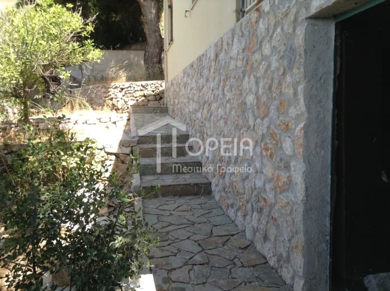 House in Kalivia, Kalivia Thorikou — Photo 7 of 11