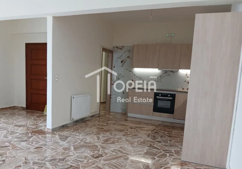 Apartment in Center, Argyroupoli — Photo 8 of 15