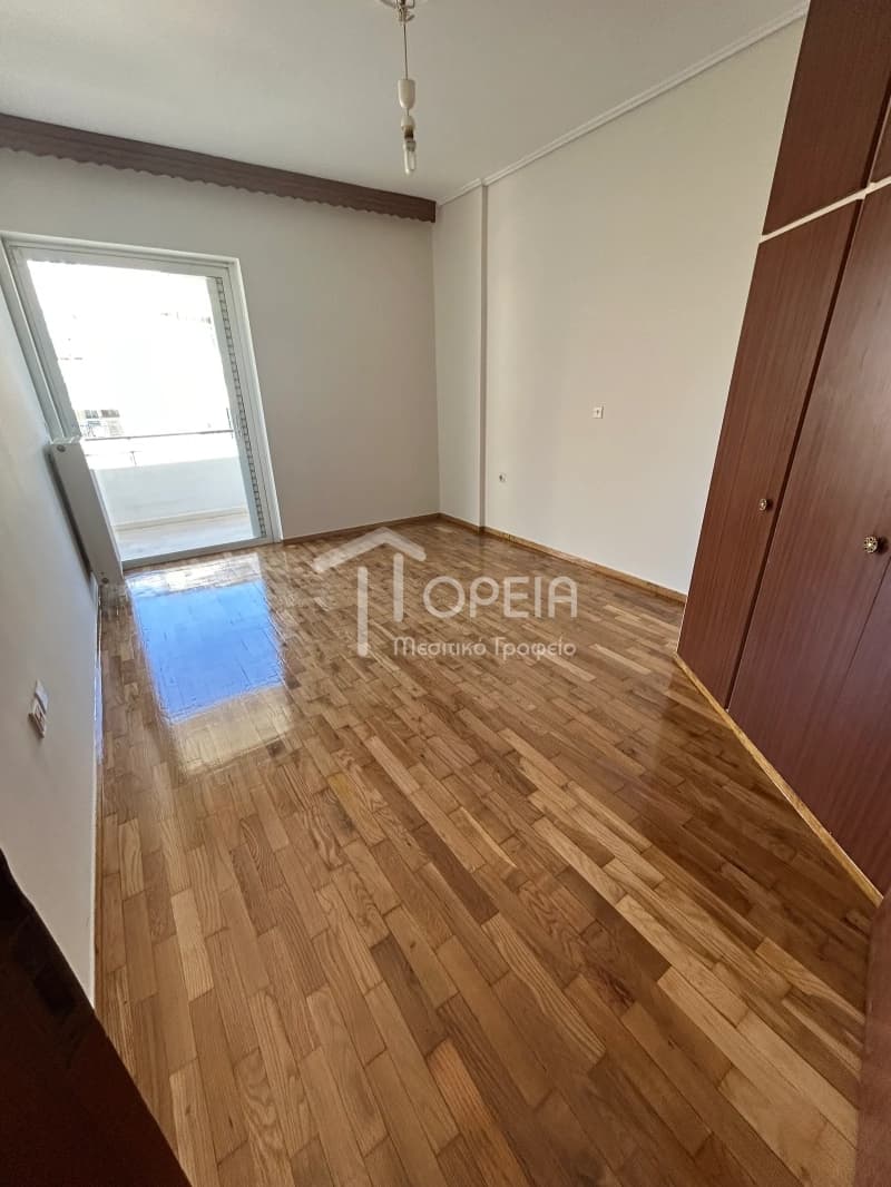 Apartment in Pigadakia, Vouliagmeni — Photo 11 of 11