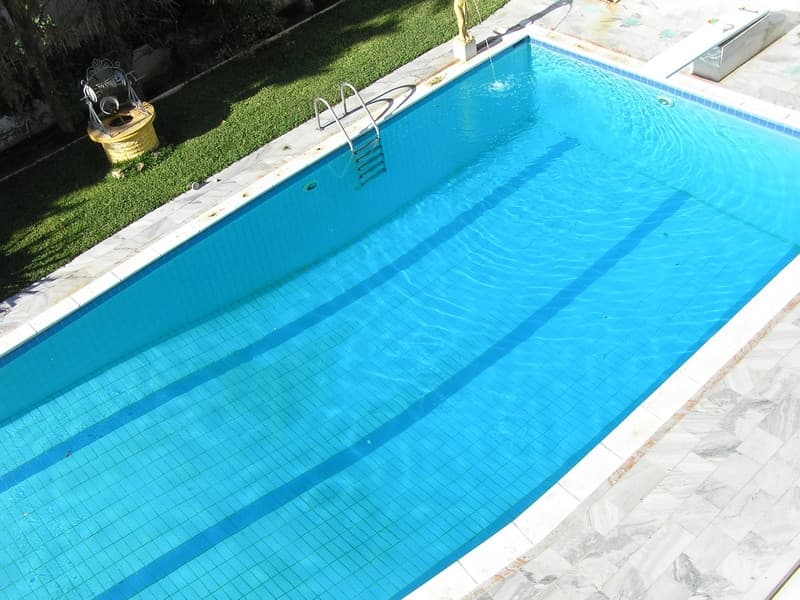 Apartment in Pigadakia, Vouliagmeni — Photo 1 of 12