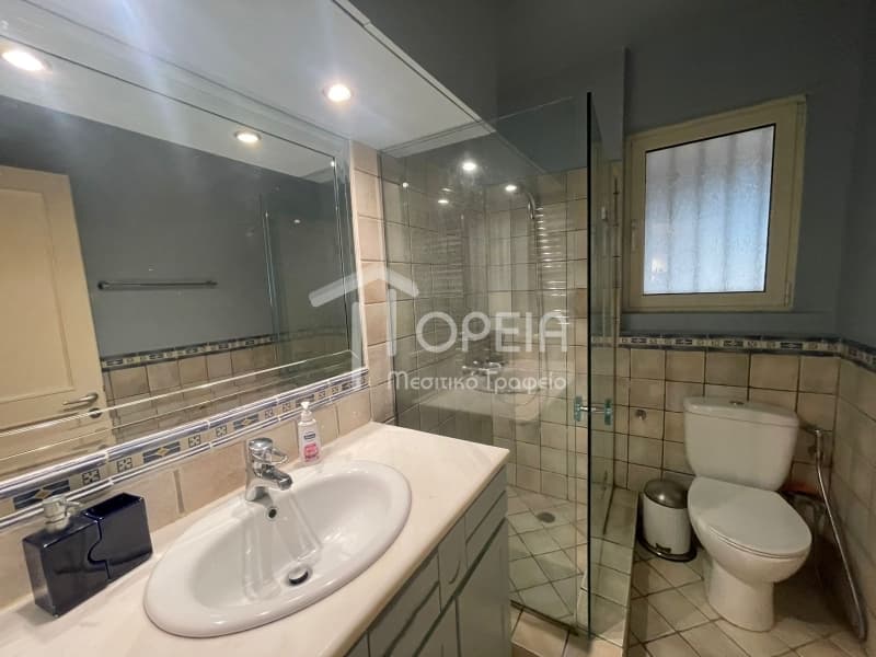 Apartment in Center, Vouliagmeni — Photo 9 of 26