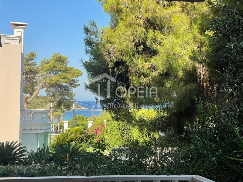 Apartment in Center, Vouliagmeni — Photo 11 of 26