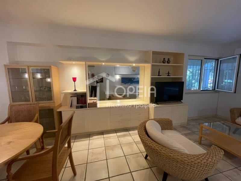 Apartment in Center, Vouliagmeni — Photo 5 of 26
