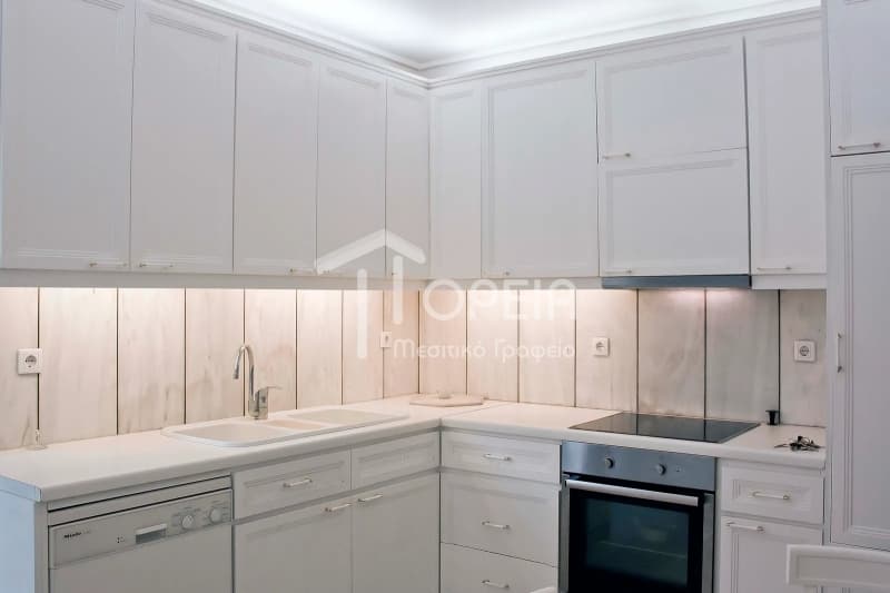 Apartment in Evryali, Voula — Photo 18 of 23